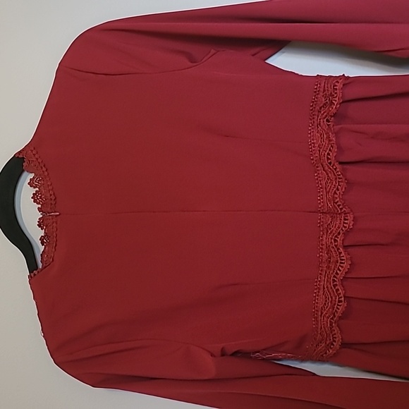 WOMANCE BURGUNDY DRESS SMALL - Picture 4 of 4